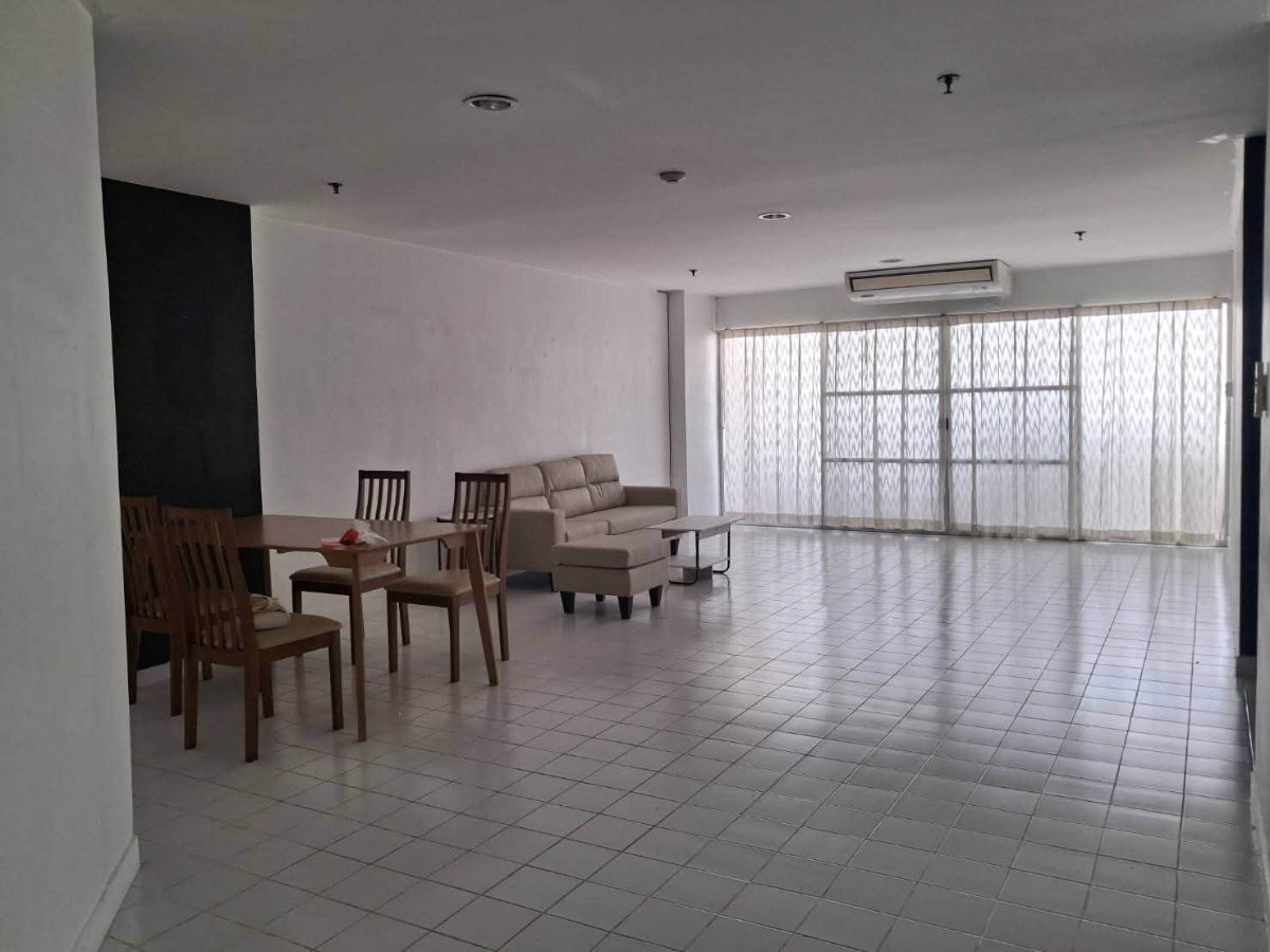 picture Tara Ruankaew Condominium, Soi Ramkhamhaeng 43/1 - 5/6