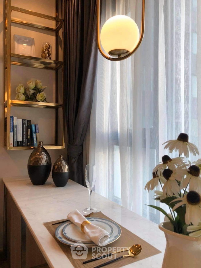 picture Studio Condo at Life One Wireless near BTS Phloen Chit (ID 921697) - 3/16