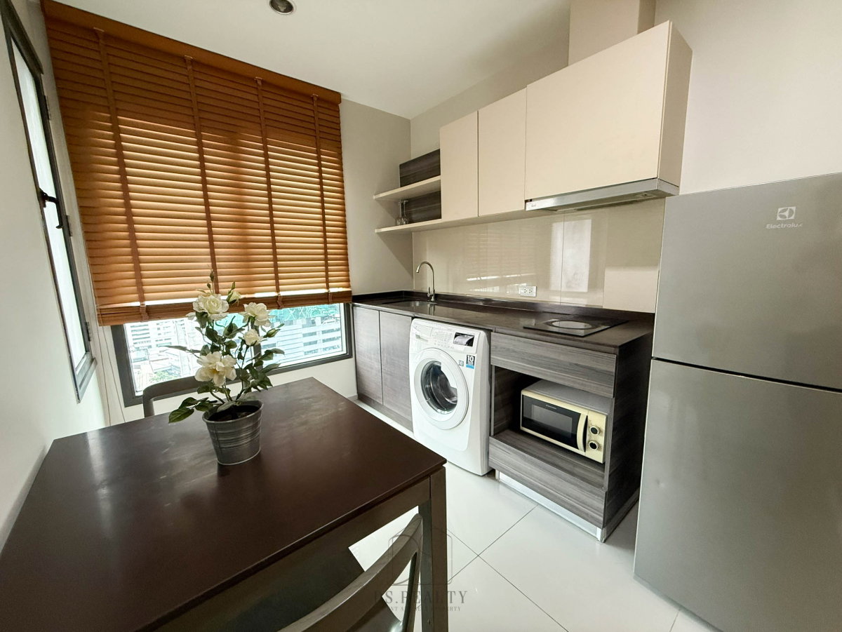 picture Centric Ari Station – Condo for Rent - 7/11