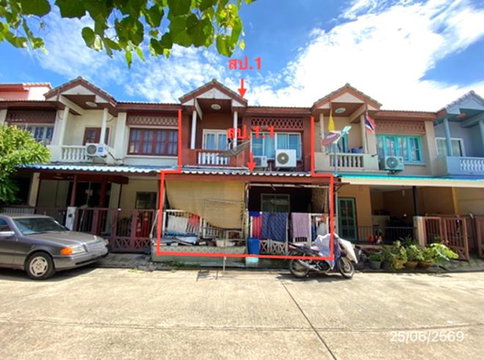 ทาวน์เฮ้าส์ 20 ตร.วา บ้านวรารักษ์ รามอินทรา เขตคลองสามวา กรุงเทพมหานคร 1.5M