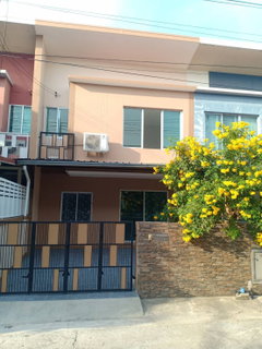 ทาวน์โฮม2ชั้น ตกแต่งรีโนเวทใหม่ ทำเลดี หมู่บ้าน ไอ-ดีไซน์ วงแหวน-ลำลูกกา คลอง 5 ซอยลำลูกกา 97 ถนนลำลูกกา บึงคำพร้อย ปทุมธานี แต่งพร้อมอยู่