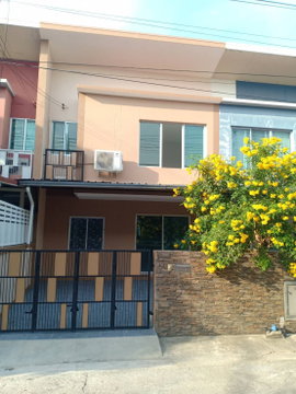 ทาวน์โฮม2ชั้น ตกแต่งรีโนเวทใหม่ ทำเลดี หมู่บ้าน ไอ-ดีไซน์ วงแหวน-ลำลูกกา คลอง 5 ซอยลำลูกกา 97 ถนนลำลูกกา บึงคำพร้อย ปทุมธานี แต่งพร้อมอยู่