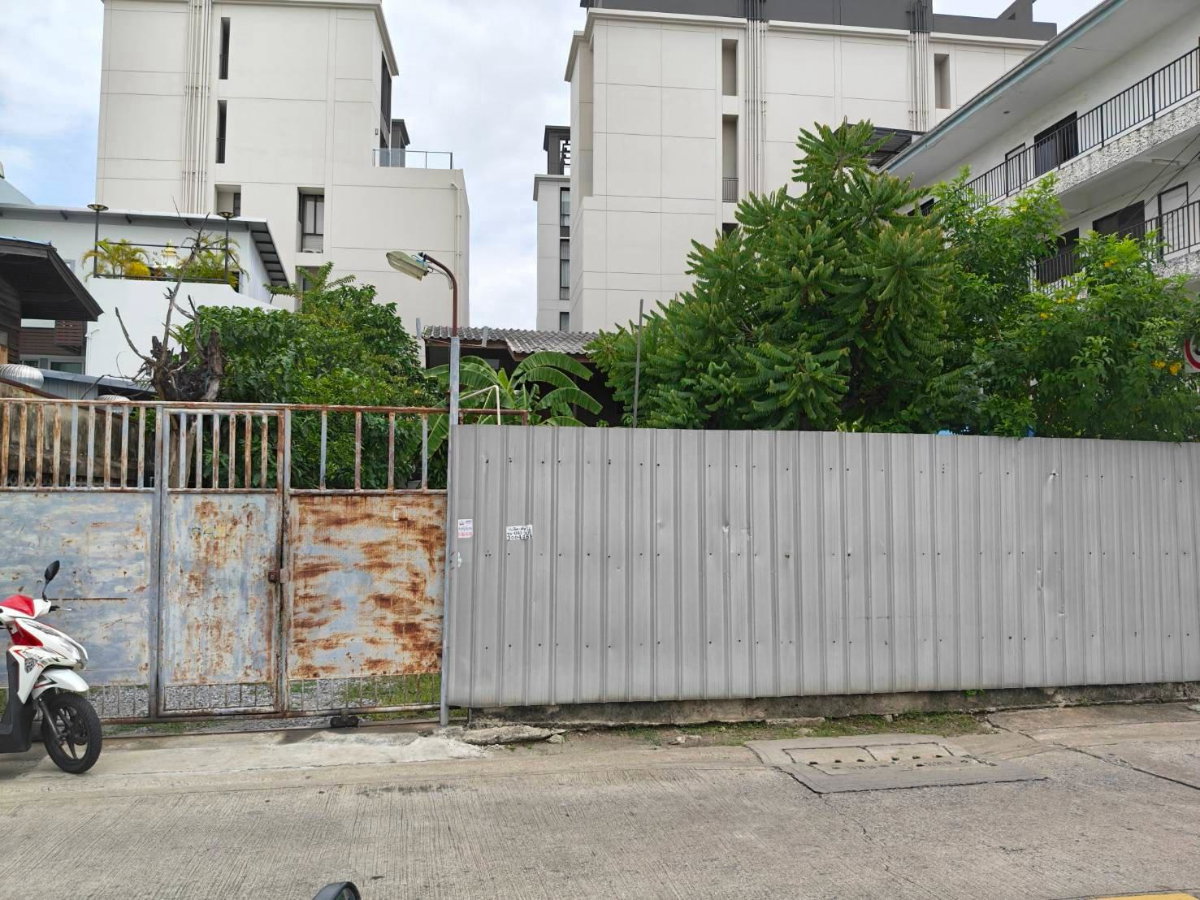 รูป LTH16020 - Land for Sale Sathu Pradit | Near BTS Chong Nonsi | 100 sq.w. | 30 MB | ที่ดินขาย สาธุประดิษฐ์ - รูปที่ 2/2
