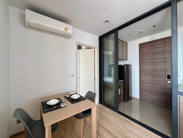 picture ðĨ For Sale â The Line PhaholâPradipat | High-Floor Modern Condo | Near BTS Saphan Khwai - 7/12