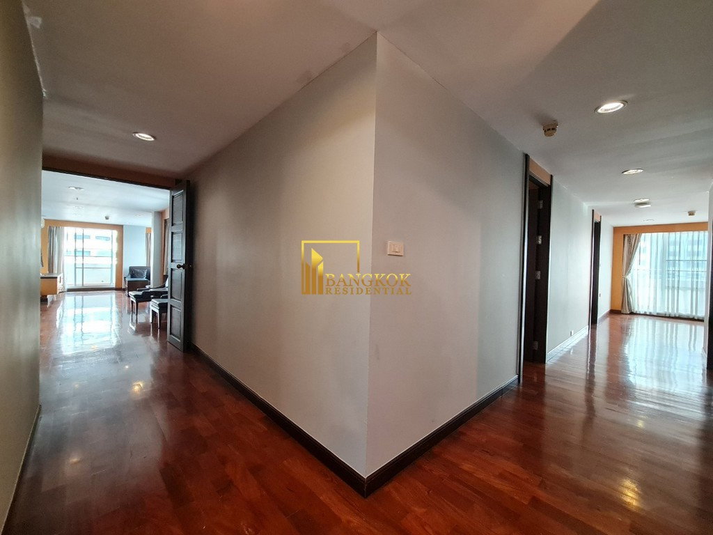picture Superb 4 Bedroom Apartment in Vibrant Area - BR20068AP - 26/42