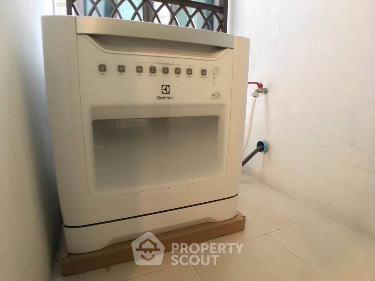 picture 2-BR 93 Sqm Condo At Prive By Sansiri Near BTS Phloen Chit (ID 3155957) - 18/23