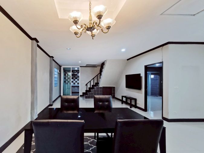 ขายบ้านเดี่ยว 3 ห้องนอน 140 ตร.ม. 33 ตร.ว. เขตวัฒนา
