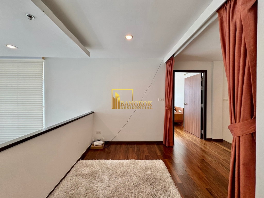 รูป The Rajdamri | Contemporary 2 Bed Duplex Condo in Prime Area - BR18600CD - รูปที่ 16/34