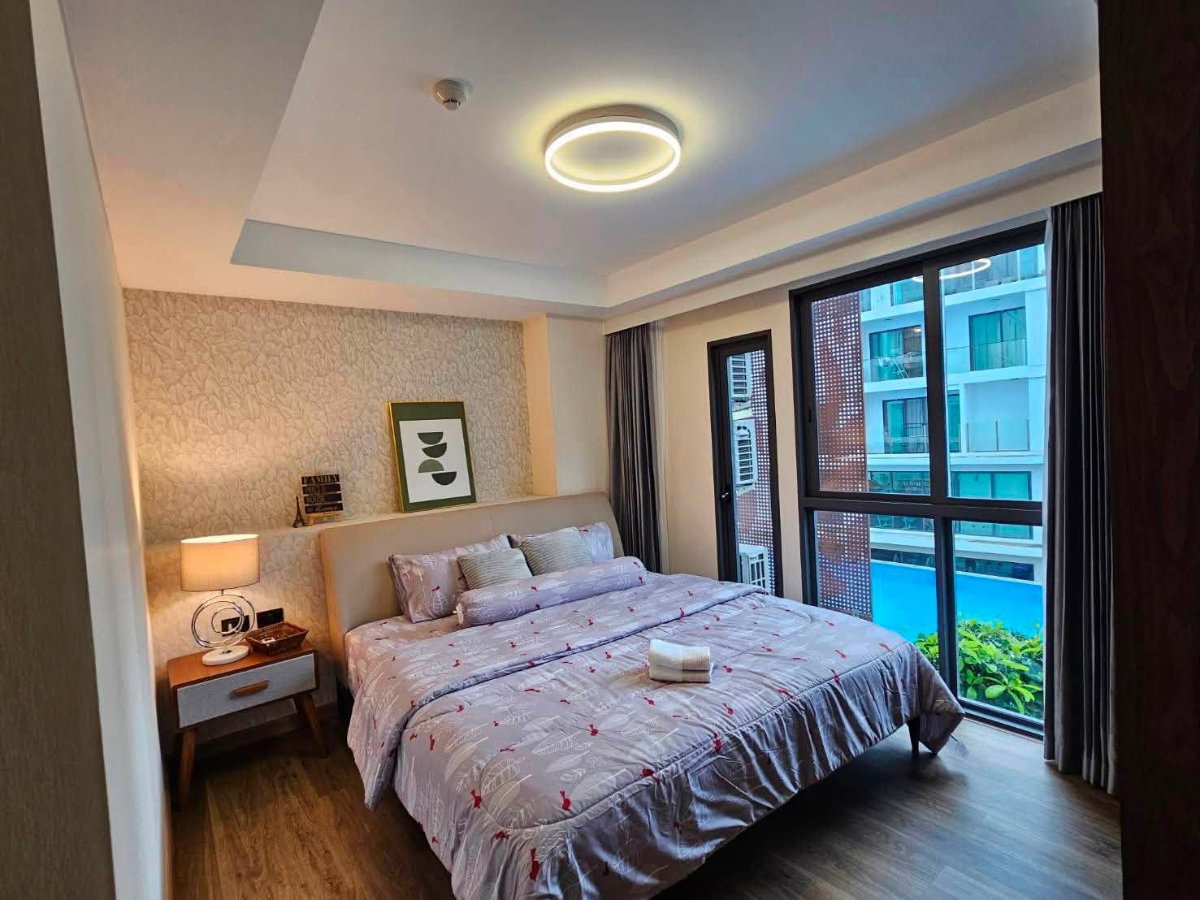 รูป 🏢✨ ให้เช่าคอนโดมิเนียม 2 ห้องนอน ห้องกว้าง ทำเลย่านเศรษฐกิจ พร้อมฟรี Wi-Fi ✨🏢 A4-C0927 - รูปที่ 3/8