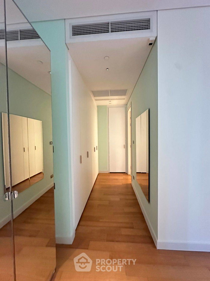 picture Spacious 1-BR 70 Sqm At Sindhorn Residence Near BTS Ratchadamri (ID 3153866) - 6/10