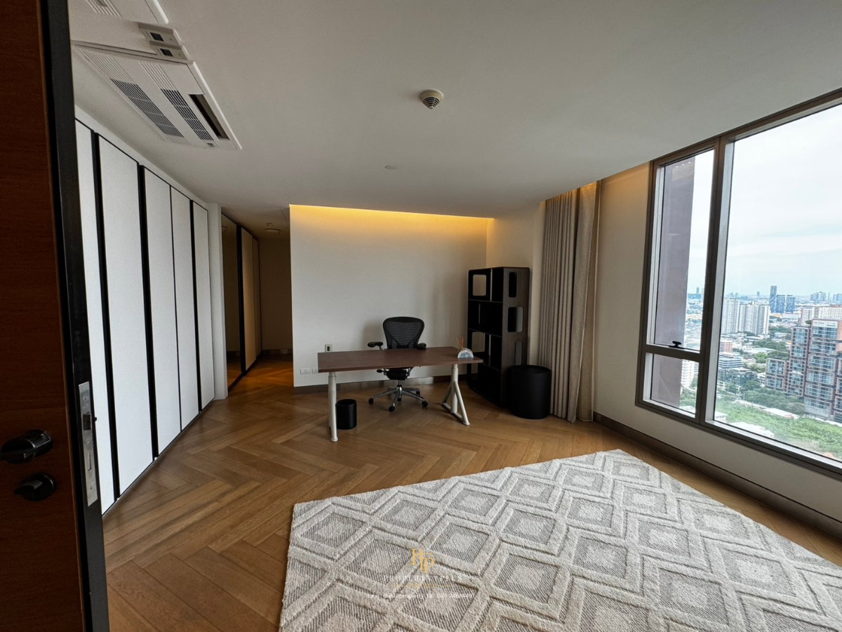 picture Duplex Penthouse at Ashton Morph 38 Fully Furnished & Pet Friendly - 29/34