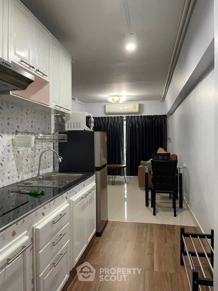 picture 2-BR Thonglor Tower Condominium In BTS Thong Lor Area (ID 720842) - 5/8