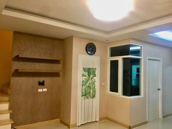 5-bed townhouse for rent, 230 sqm, 18 sq wah, GUSTO Grand Ramkhamhaeng