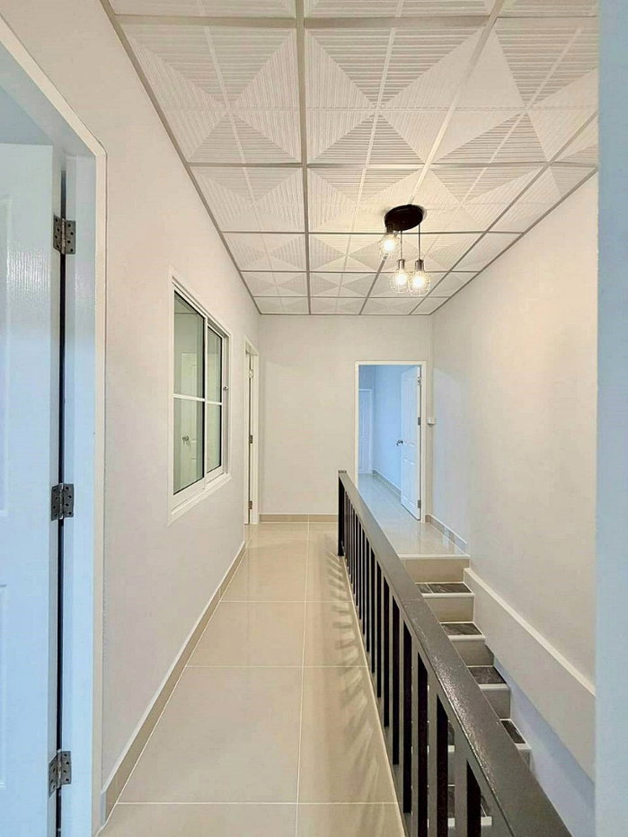 รูป บ้านสวย  4 ห้องนอน มีระเบียงหน้าบ้าน  #หมู่บ้านจันทิมา ธานี บางใหญ่  ใกล้เซ็นทรัล เวสเกต - รูปที่ 17/24