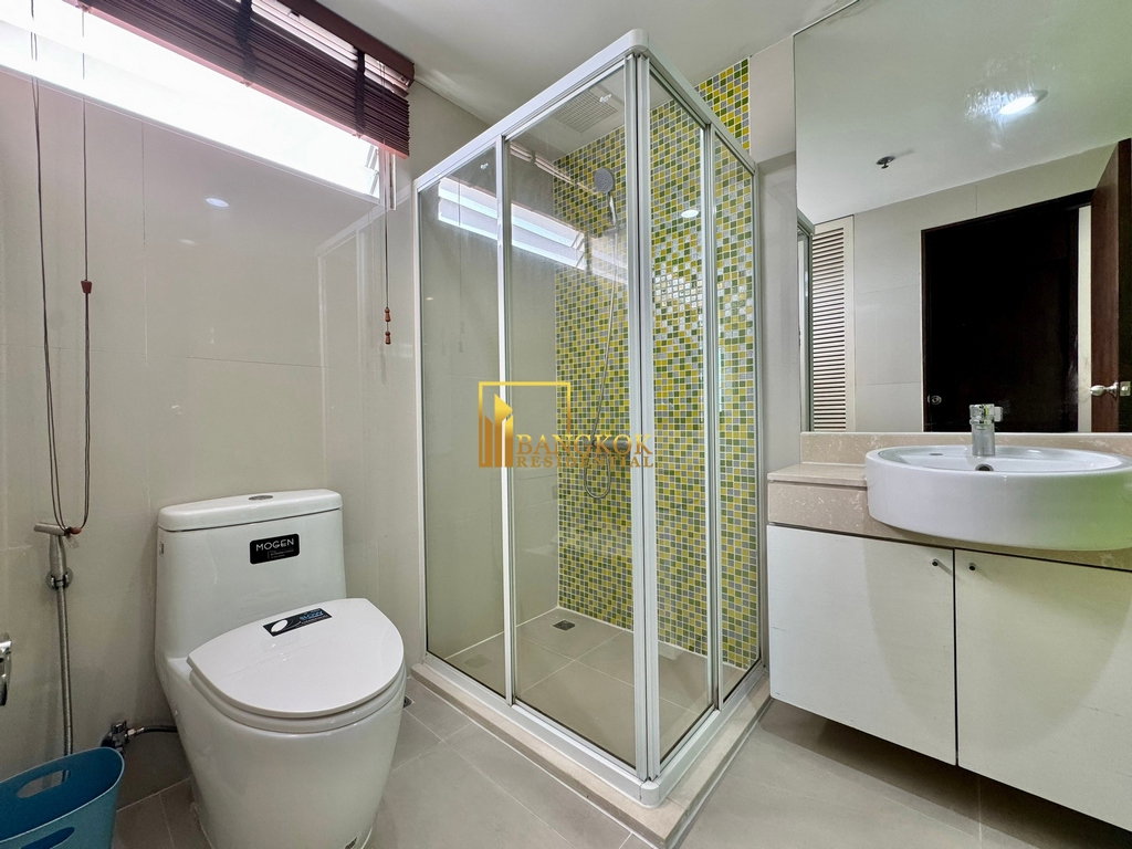 รูป The Rajdamri | Contemporary 2 Bed Duplex Condo in Prime Area - BR18600CD - รูปที่ 13/34