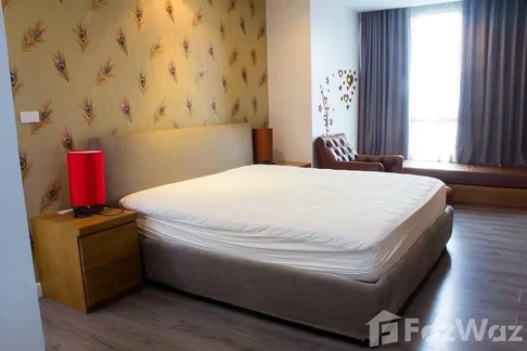 4 Bedroom Condo for rent at The Room Sukhumvit 40 1846182
