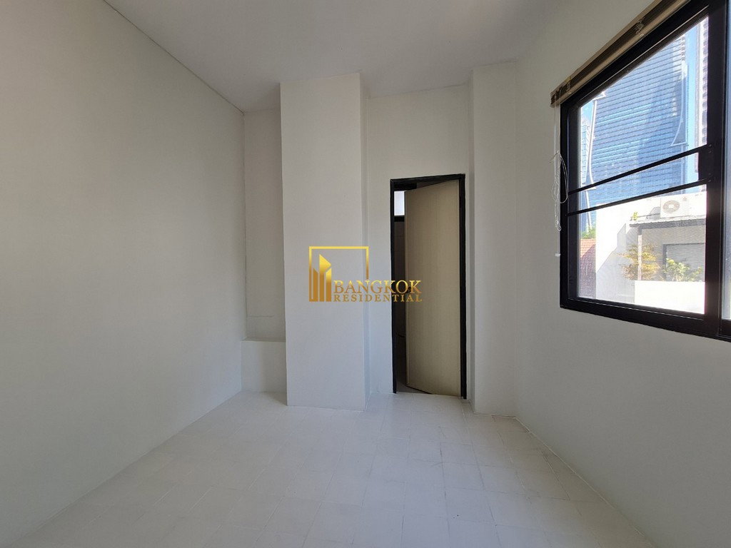picture Elegant 3 Bedroom Apartment in Sathorn - BR0110AP - 25/31