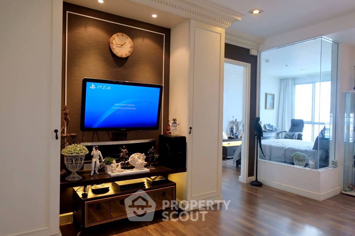 รูป ชั้น 19 ห้อง 1 ห้องนอน The Room Sathorn-Taksin ใกล้ BTS โพธิ์นิมิตร 300 ม. (ID 888959) - รูปที่ 8/9