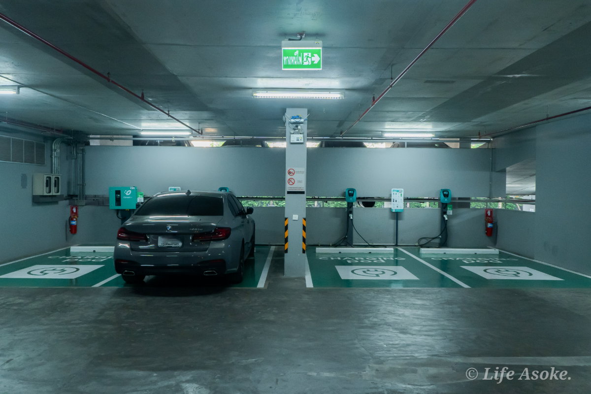 รูป [เจ้าของปล่อยเอง] Life Asoke - ติด MRT เพชรบุรี ห้องสวย วิวปัง พร้อมเข้าอยู่ทันที! (รับเอเจ้นต์) - รูปที่ 67/72