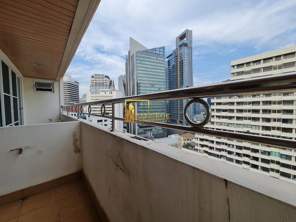 picture Superb 4 Bedroom Apartment in Vibrant Area - BR20068AP - 9/42
