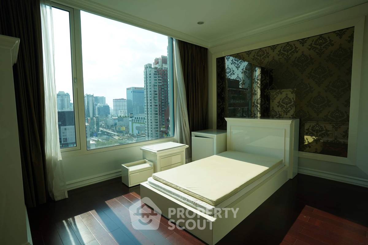 รูป คอนโด 2 ห้องนอน ชั้น 19 ขนาด 158 ตร.ม. The Park Chidlom ใกล้ BTS ชิดลม (ID 545751) - รูปที่ 10/12