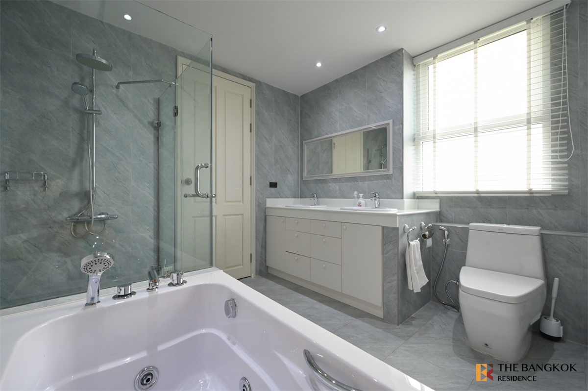 รูป คอนโดหรูสุด Luxury ย่านธุรกิจ ไอดีล 24 - รูปที่ 8/10