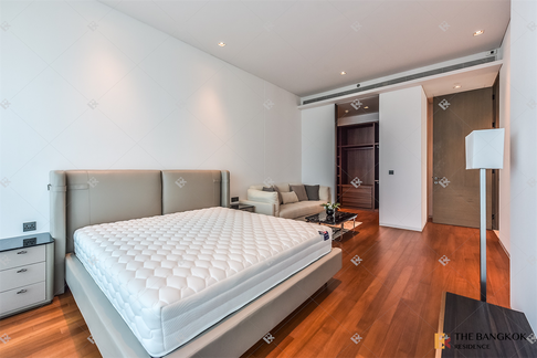 Banyan Tree Residence Riverside Bangkok Luxury Unit, Ready for You Without the Wait