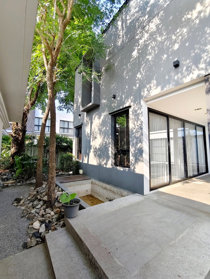 picture POOL VILLA, BAAN WANG TARN 2, Elegant 2-Storey Modern Contemporary Pool Villa. - 51/56