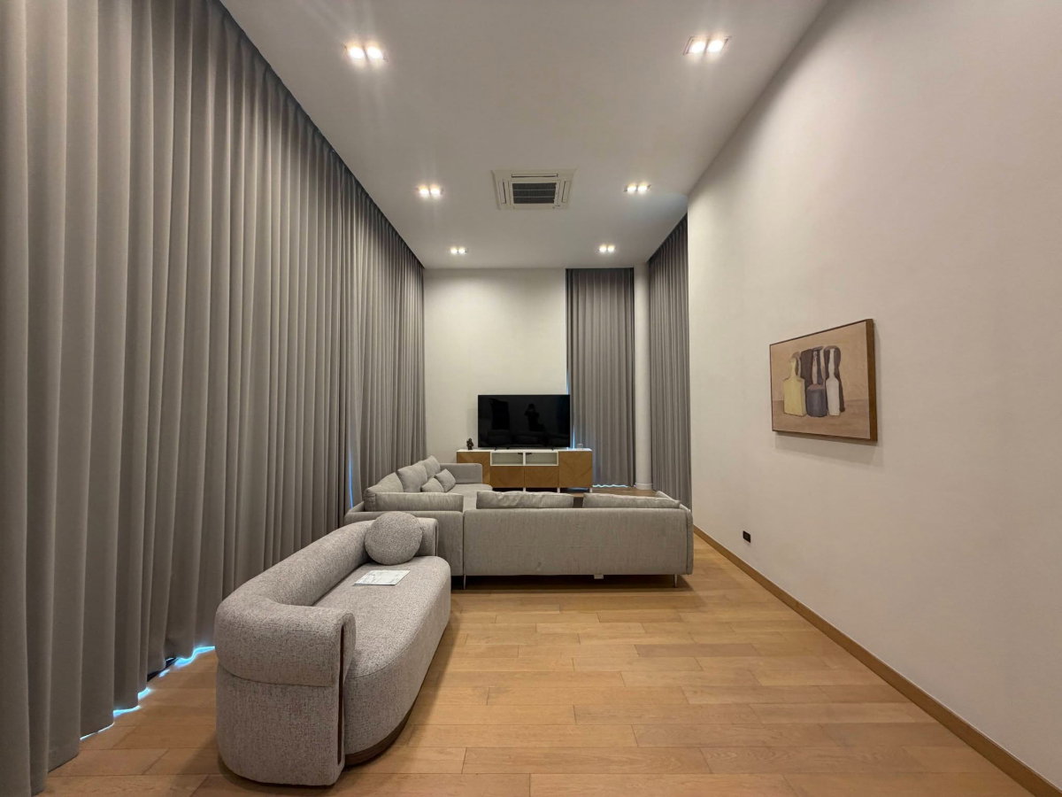 รูป ให้เช่า 📍 The Glamor Ekkamai – Praditmanutham 📍 3 ห้องนอน 4 ห้องน้ำ ตกแต่งสวยพร้อมเฟอร์นิเจอร์และเครื่องใช้ไฟฟ้า - รูปที่ 5/17