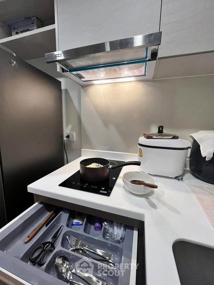 รูป คอนโด 1 ห้องนอน Life Sathorn Sierra ใกล้ BTS ตลาดพลู (ID 2045473) - รูปที่ 2/10