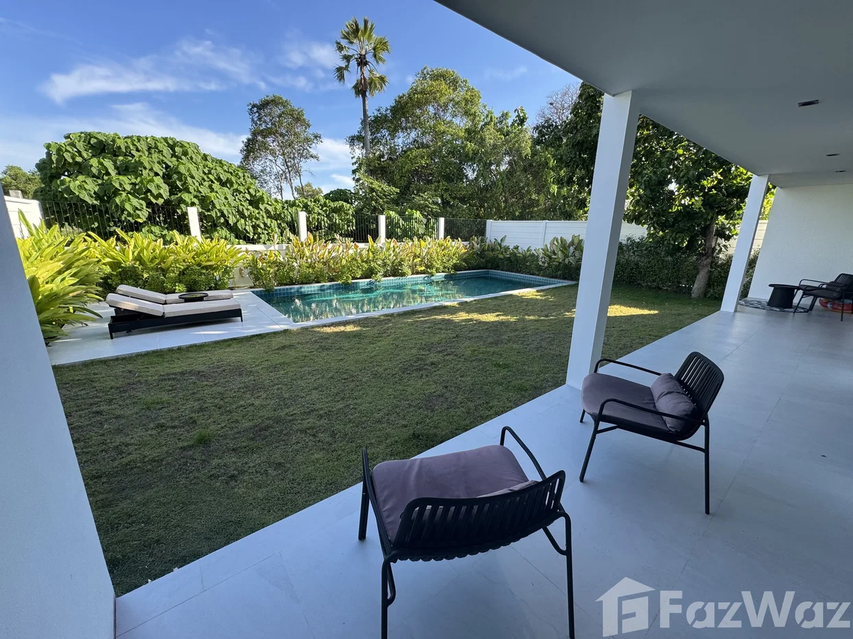 picture Highgrove Villas 6648698 - 8/29
