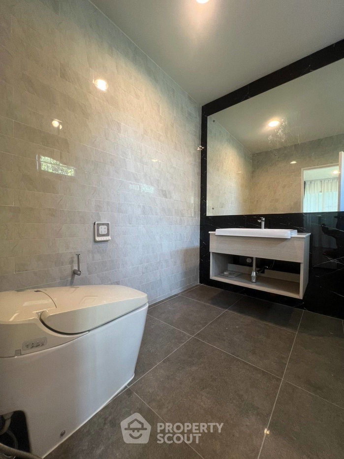 picture Pet-Friendly 7-BR House With 1,000 Sqm In Bang Kaeo (ID 2107543) - 23/49