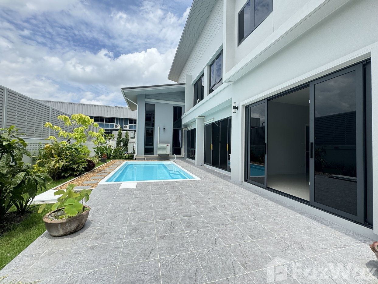 picture 4 Bedroom Villa for rent in Bang Kapi, Bangkok  1929820 - 13/15