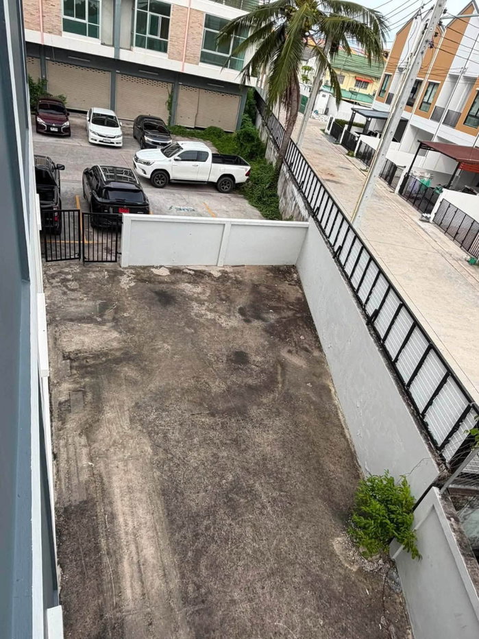 รูป ให้เชาอาคารพาณิชย์ 3 ชั้น ชากกระปอก เครือสหพัฒน์ ศรีราชา - รูปที่ 8/18