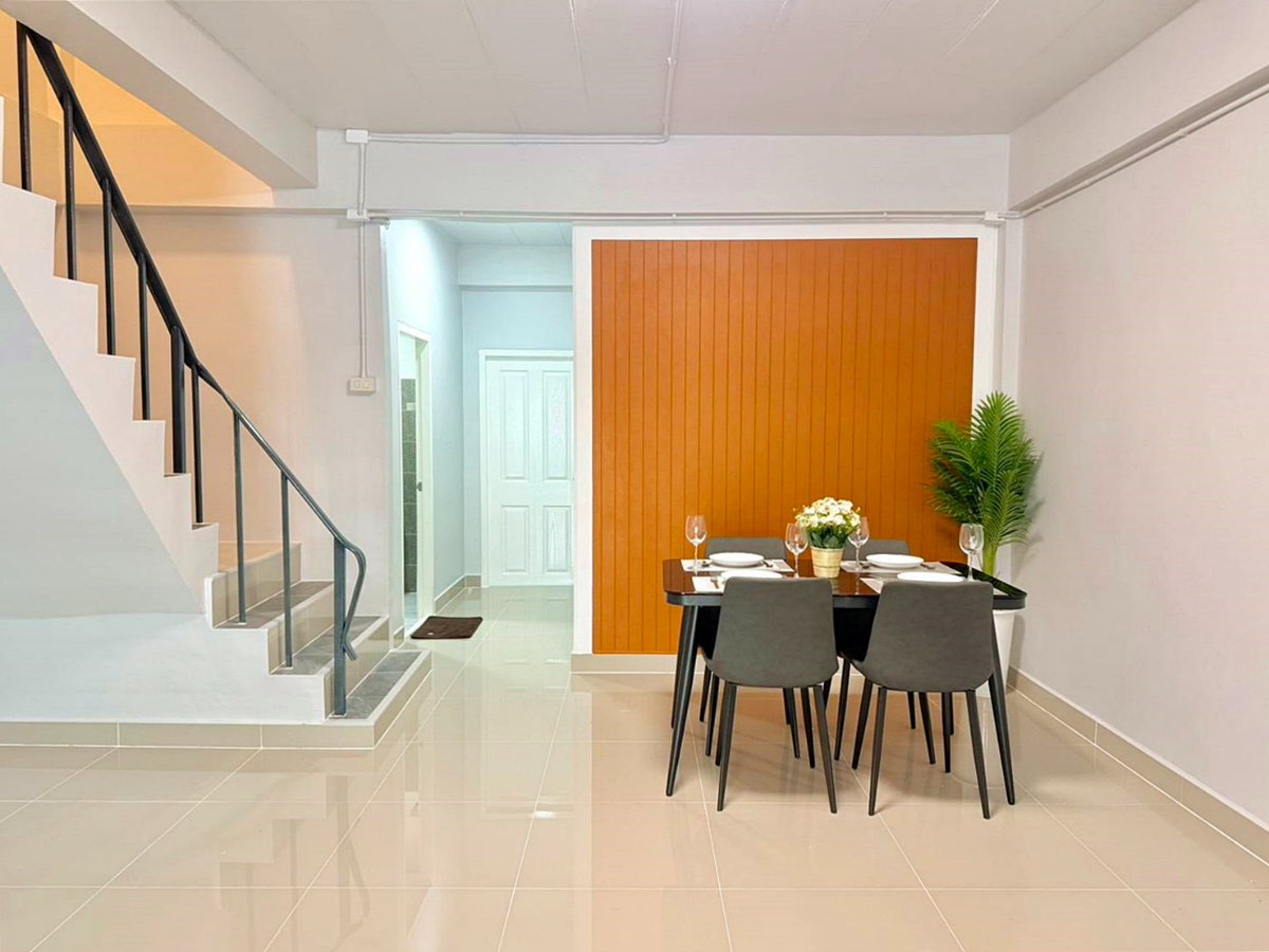 รูป บ้านสวย  4 ห้องนอน มีระเบียงหน้าบ้าน  #หมู่บ้านจันทิมา ธานี บางใหญ่  ใกล้เซ็นทรัล เวสเกต - รูปที่ 9/24