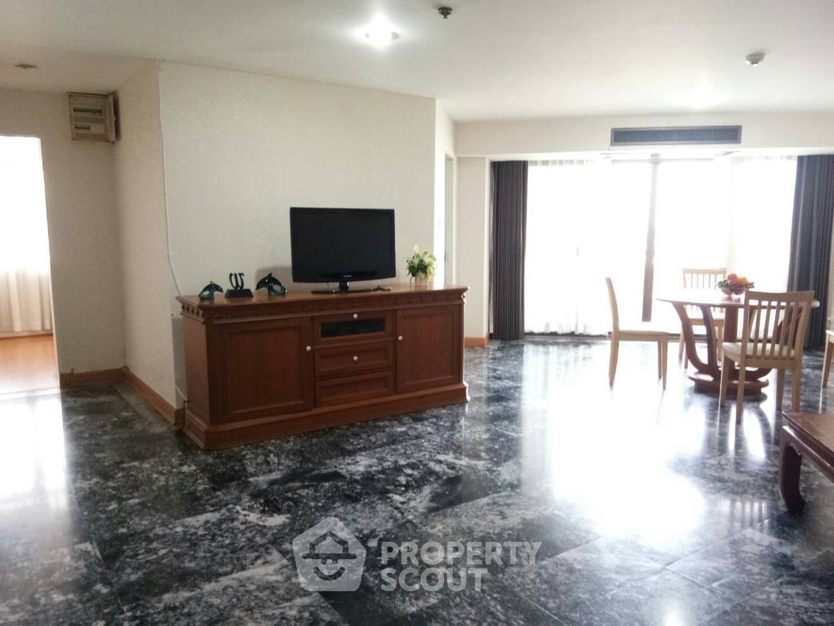 รูป ชั้น 23 คอนโด 2 ห้องนอน The Waterford Park Sukhumvit 53 ใกล้ BTS ทองหล่อ (ID 883727) - รูปที่ 3/7