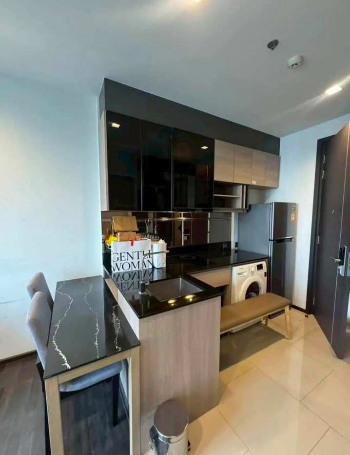 picture For rent The Line Asoke-ratchada ðĨð
1bed 35 sq.m. only 18,000 - 2/6