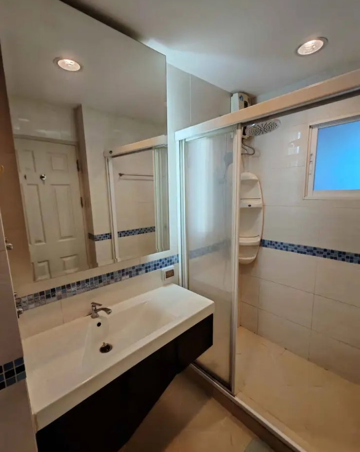 รูป 🌟 Life @Ratchada-huaikhwang ( 260724) Size 30 SQ.M Type 1 Bedroom 1 Bathroom On the 19thFloor  Rental.16,000 THB - รูปที่ 6/6