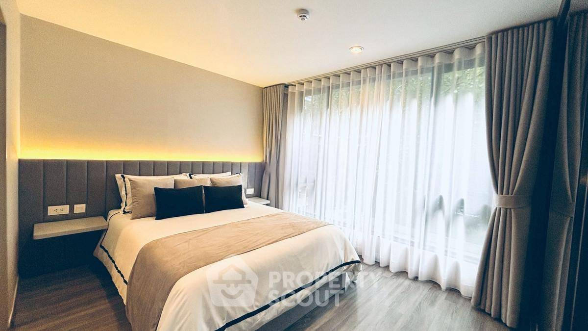 รูป คอนโด 3 ห้องนอน 95 ตร.ม. ขาย Ideo Mobi Sukhumvit 40 ใกล้ BTS เอกมัย 400 ม. (ID 2393198) - รูปที่ 7/8