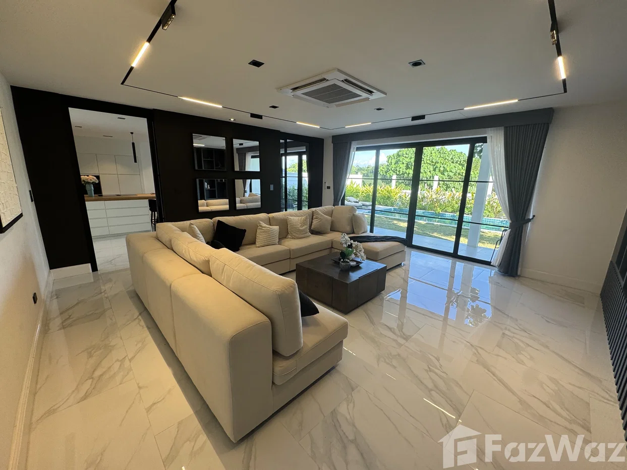 picture Highgrove Villas 6648698 - 6/29