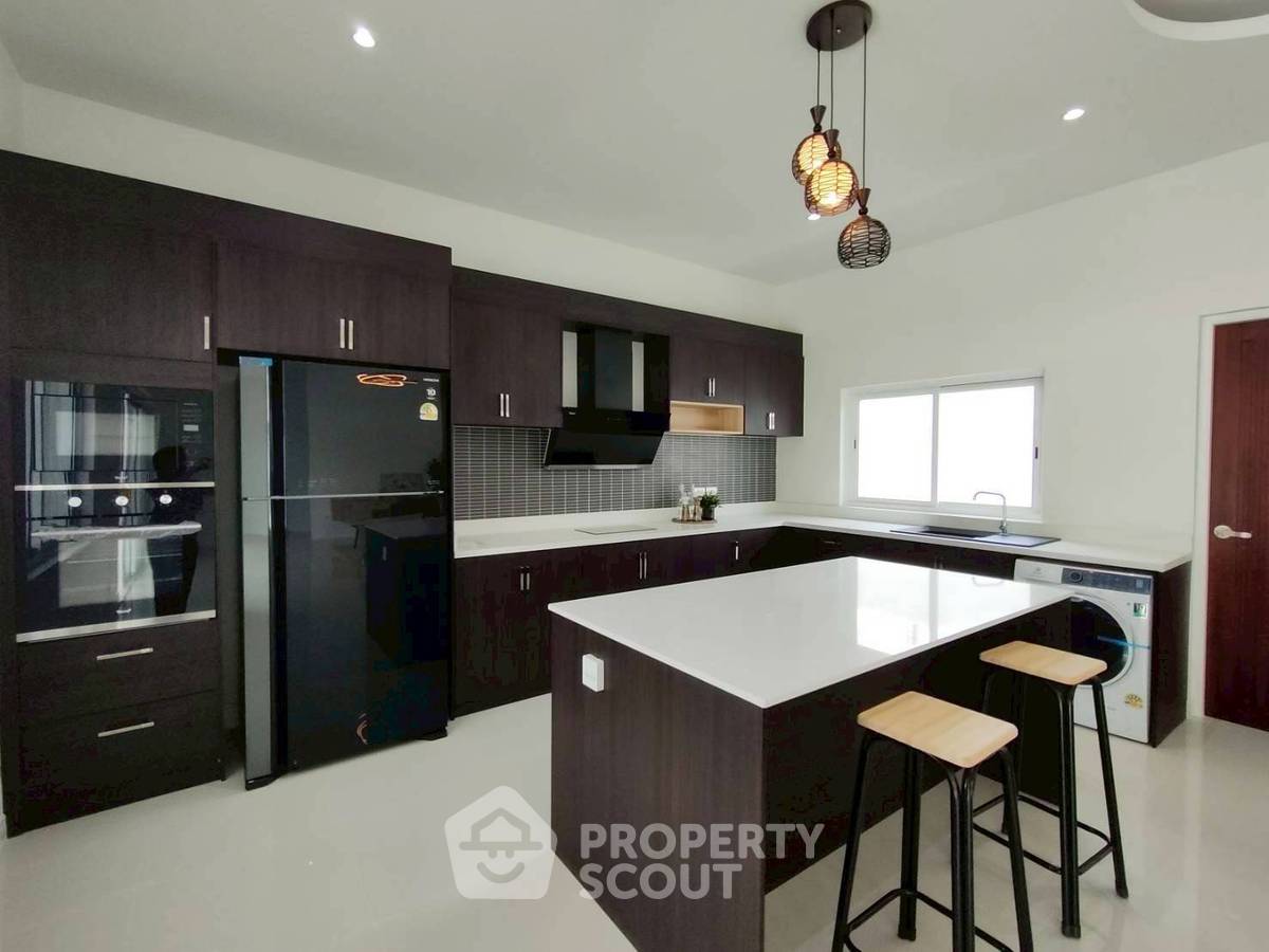picture Pet-Friendly 3-Bedroom Villa At Baan Phudara Hua Hin (ID 3156981) - 28/40