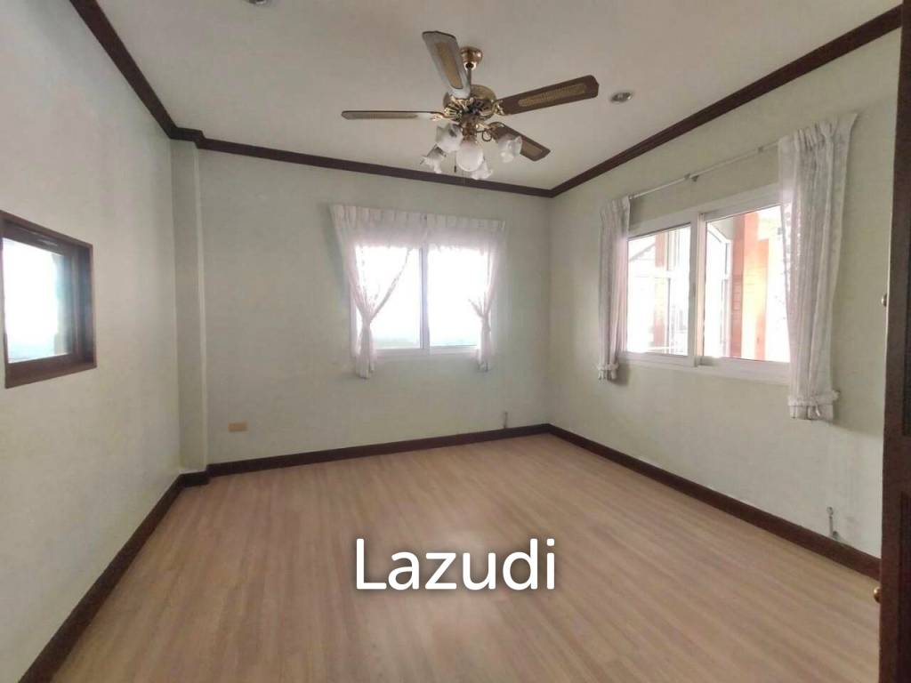 รูป ขายบ้าน 4 ห้องนอนไม่มีเฟอร์นิเจอร์ - รูปที่ 7/24