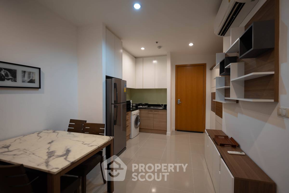 picture 16th-Floor 1-BR Circle Condominium For Sale Near MRT Phetchaburi (ID 3155941) - 16/25