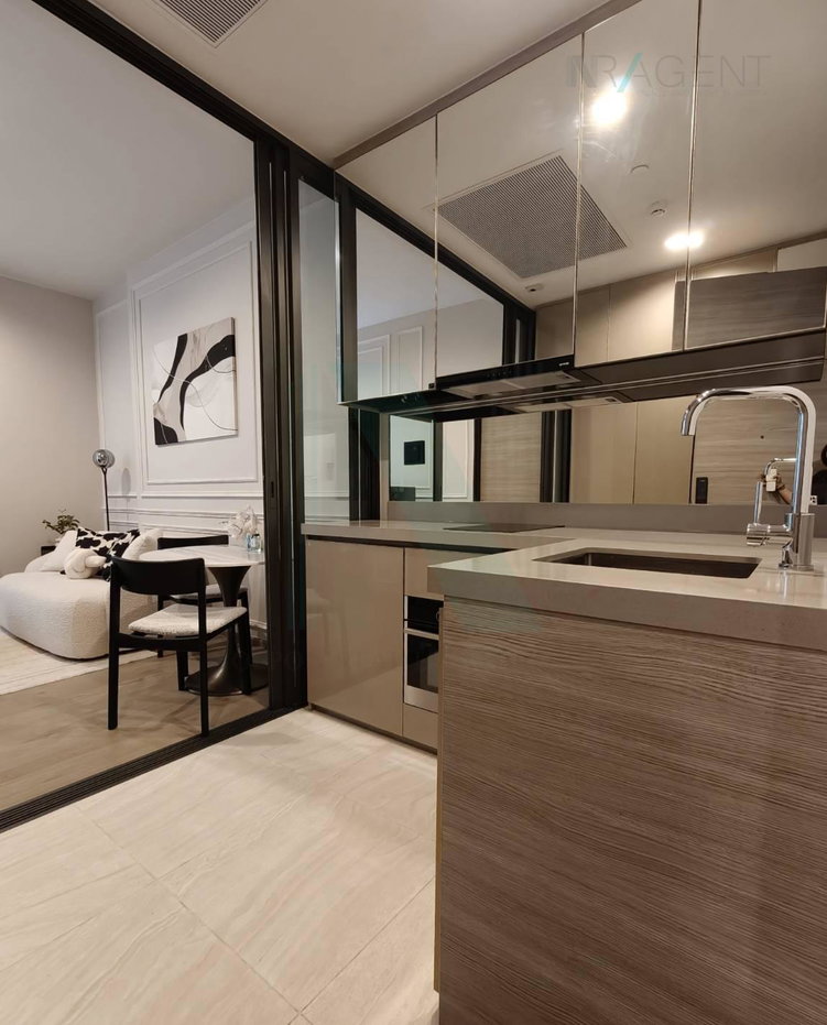 picture For Rent Condo THE CREST PARK RESIDENCES Building 1, Floor 18,1 bed room, Room size 41.77 sqm - 6/8