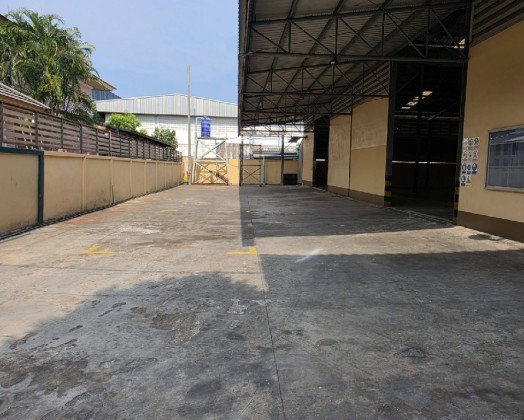 รูป ให้เช่าโรงงาน โกดัง พร้อมสำนักงาน /ใกล้ นิคมบางปู / อยู่ในซอยบุญมีทรัพย์ เทพารักษ์ / พื้นที่ดิน 3 ไร่กว่า / พื้นที่ใช้สอยรวม 5000 ตารางเมตร / มี รง 4  - รูปที่ 7/21