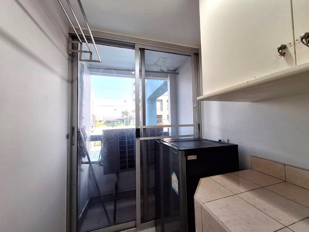 picture For Rent Lumpini Place Sathon Studio 30 Sq.M. 2 Floor  - 14/17