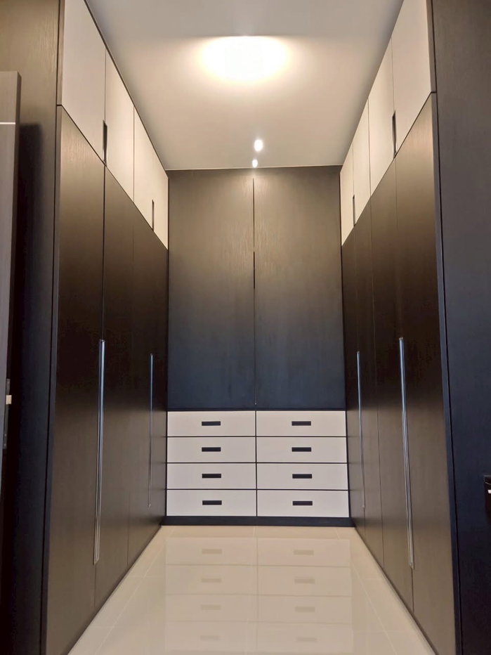 รูป 🏡✨ ให้เช่าบ้านเดี่ยว 3 ชั้น — ใจกลาง Town in Town บ้านใหม่เอี่ยม ดีไซน์ Modern Built-in ครบทั้งหลัง พร้อมอยู่ - รูปที่ 8/16