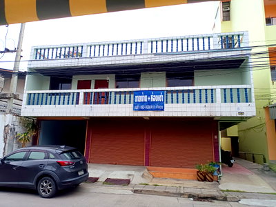 อาคารพาณิชย์ นครปฐม : ขายบ้านทรงอาคารพาณิชย์ พร้อมหอพัก 