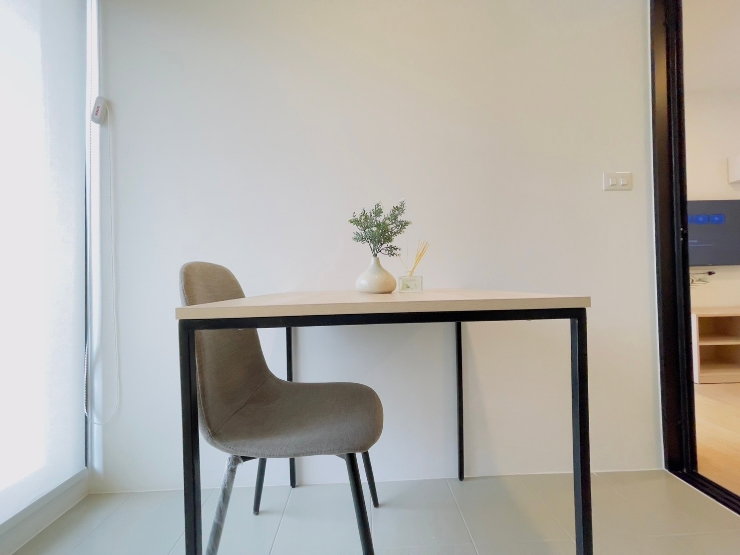 picture For Rent : Chewathai Hallmark Ekkamai - Ramintra (Brand new room) - 8/21