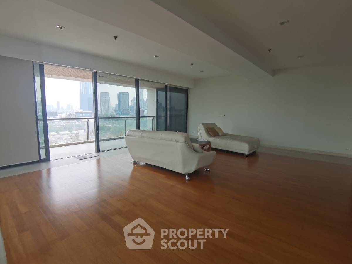 picture Spacious 2-BR 250 Sqm | Polo Park Condominium | MRT Lumphini (ID 511972) - 6/9